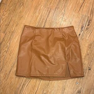 Rewash Leather Look Women’s Shirt Lighy Brown Size Large